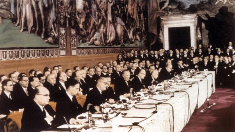 На 25 март 1957г. е подписан Договора за създаване на Европейската  икономическа общност (Етрополе, Новини) - balkanec.bg